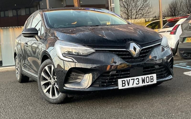 Używany Renault Clio V Evolution 90 KM (66 kW) 2023 Hatchback