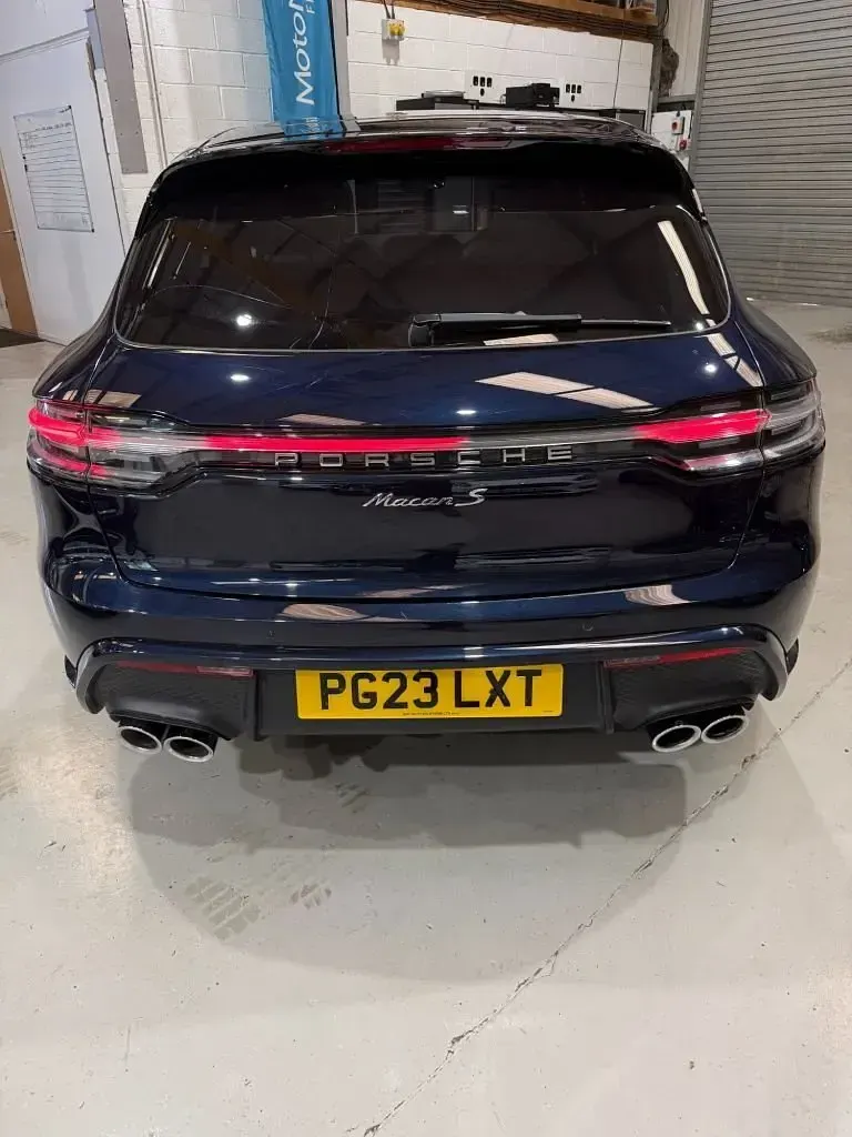 Used Porsche Macan 380 HP (279 kW) 2023 Blue SUV