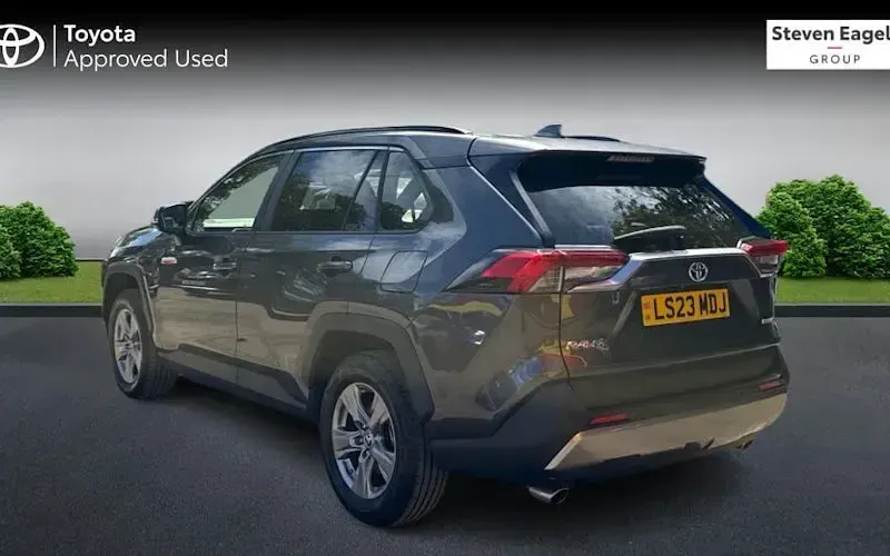 Used Toyota RAV4 218 HP (160 kW) 2022 SUV