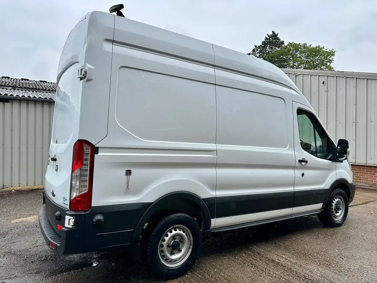 Used Ford Transit 130 HP (95 kW) 2019 White Van