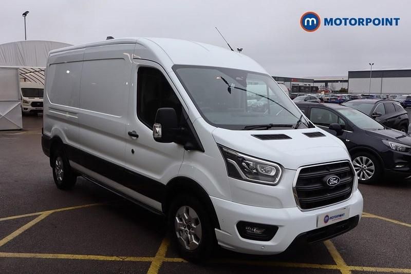 Begagnad Ford Transit Limited 165 HK (121 kW) 2024 Vit Van