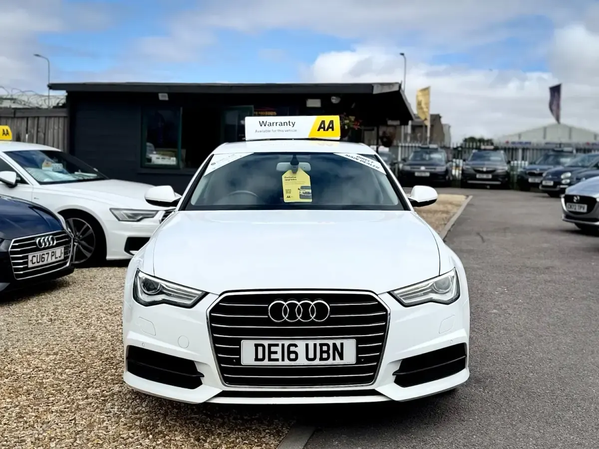 Used Audi A6 Business 190 HP (139 kW) 2016 White Sedan