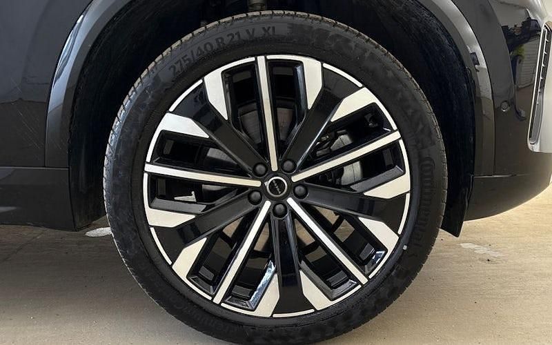 Usado Volvo XC90 Ultra 455 HP (334 kW) 2025 Preto SUV