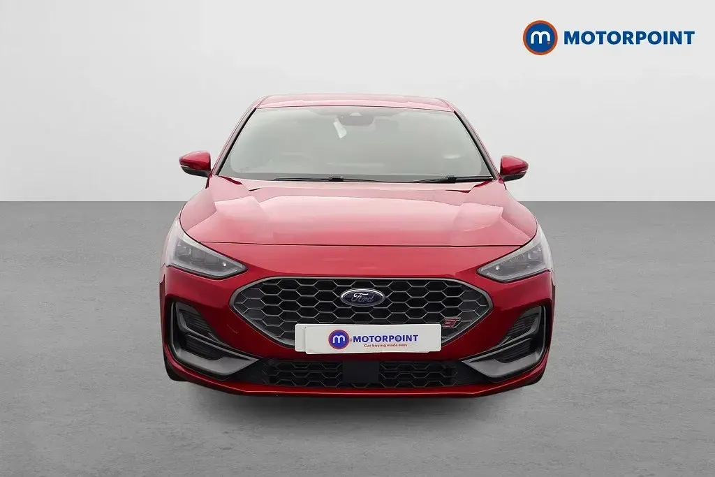Used Ford Focus ST 280 HP (205 kW) 2023 Red Hatchback