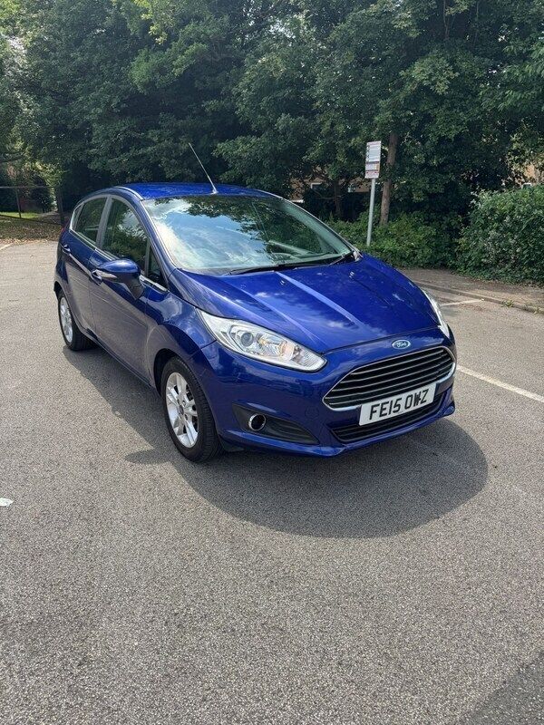 Blue Used 2015 Ford Fiesta Zetec Hatchback | £3,495 (Fair price) - Image 1/4