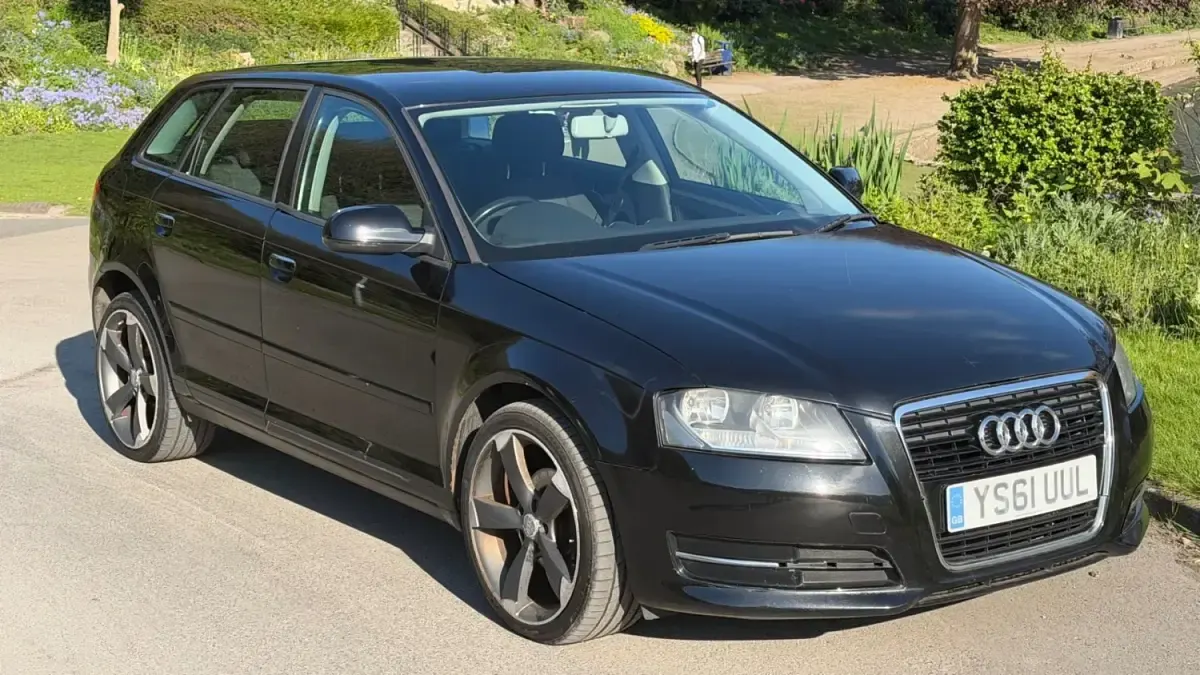 Begagnad Audi A3 Comfort 2012 Svart Halvkombi