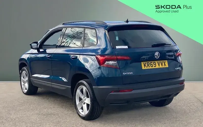 Usado Skoda Karoq SE 116 HP (85 kW) 2020 SUV