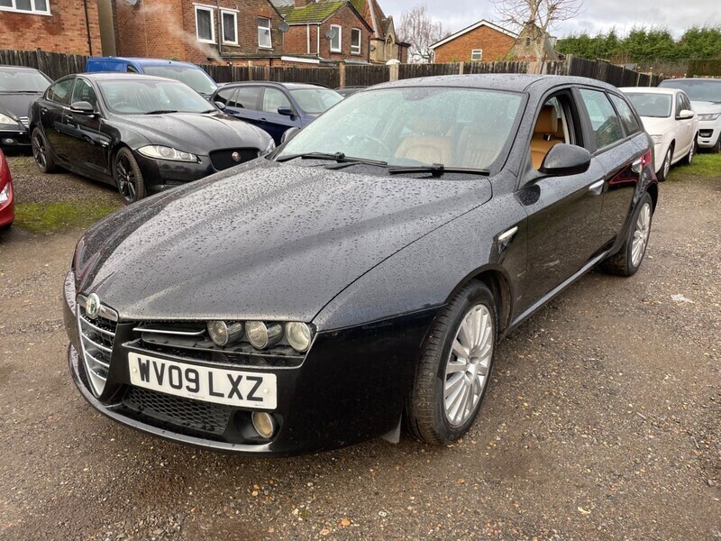 Used Alfa Romeo cars in High Wycombe - Autouncle