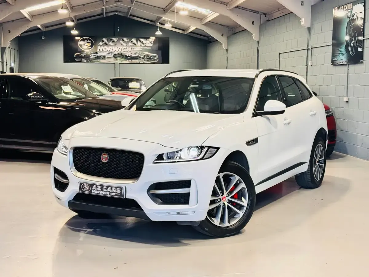 Used Jaguar F-Pace R-Sport 180 HP (132 kW) 2016 White SUV