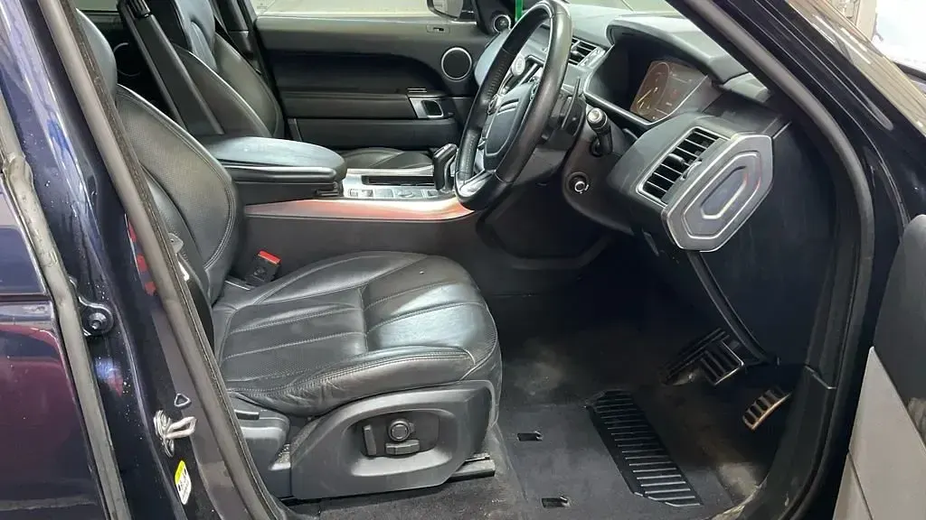 Usado Land Rover Range Rover Sport HSE Dynamic 306 HP (225 kW) 2016 Azul SUV
