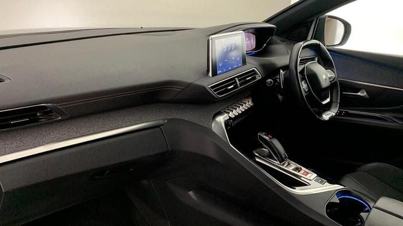 Grey Used 2020 Peugeot 3008 GT-line SUV | £16,010 (Fair price) - Image 1/4