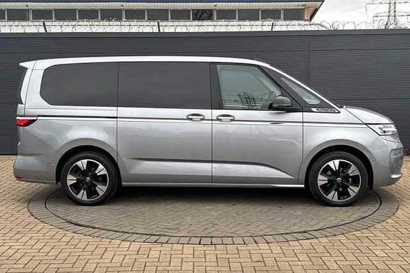 Used VW Multivan Style 150 HP (110 kW) 2025 Silver MPV