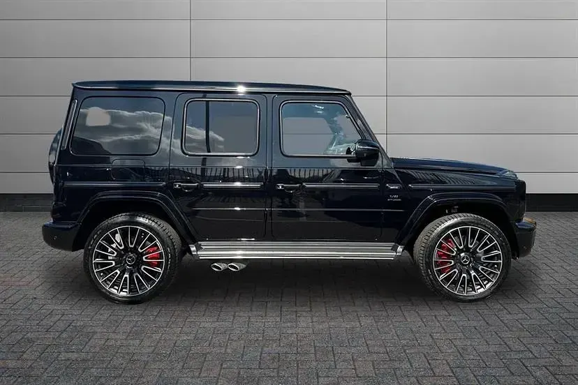 Used Mercedes G63 AMG 585 HP (430 kW) 2024 Obsidian black SUV