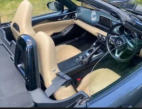 Used Mazda MX5 Inclusive 160 HP (117 kW) 2016 Grey Cabriolet