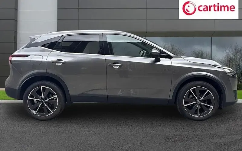Used Nissan Qashqai Tekna 140 HP (102 kW) 2023 Grey SUV