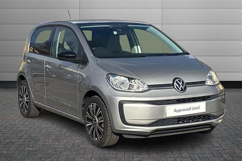 Usado VW up! Black Edition 65 HP (47 kW) 2022 Prateado Citadino
