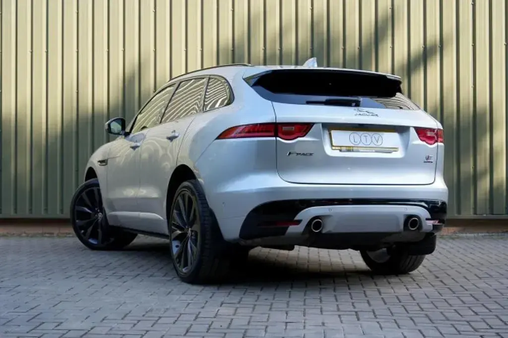 Used Jaguar F-Pace First Edition 2016 Silver SUV