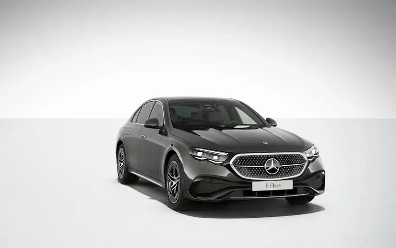 New Mercedes E200 AMG Line Premium 204 HP (150 kW) 2026 Sedan