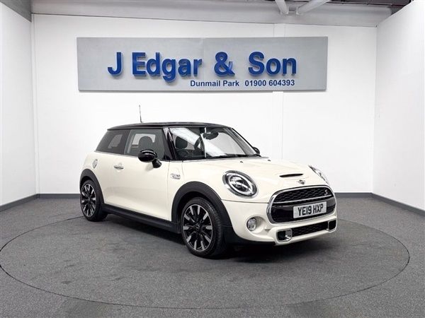 White Used 2019 Mini Cooper S Exclusive Hatchback | £16,995 (A bit pricey) - Image 1/1