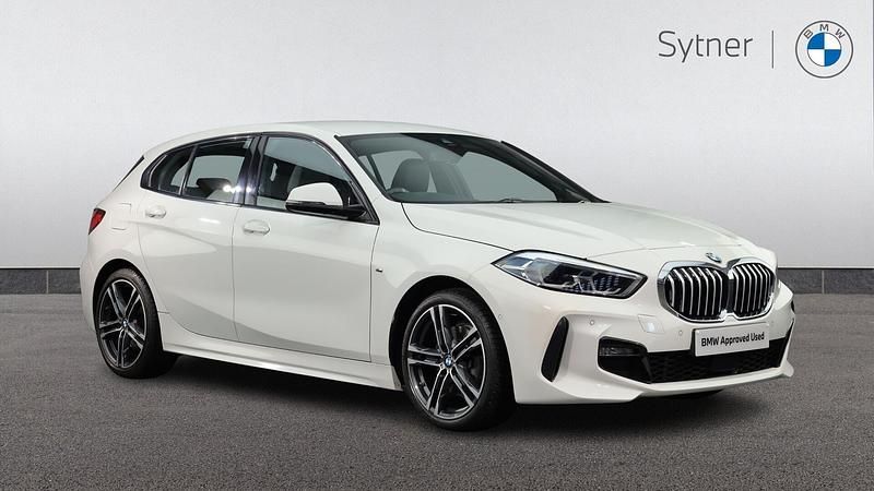 Used BMW 118 M Sport 138 HP (101 kW) 2020 White Hatchback