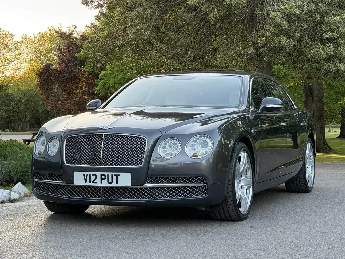 Used Bentley Flying Spur 2014 Grey Sedan
