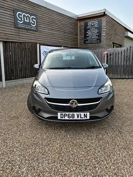 Used Vauxhall Corsa Design Edition 90 HP (66 kW) 2018 Grey Hatchback