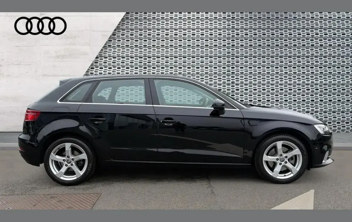 Used Audi A3 Sport 190 HP (139 kW) 2017 Brilliant black Hatchback