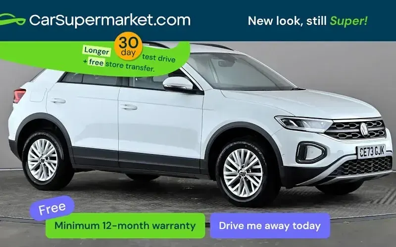 Usado VW T-Roc Life 150 HP (110 kW) 2025 SUV