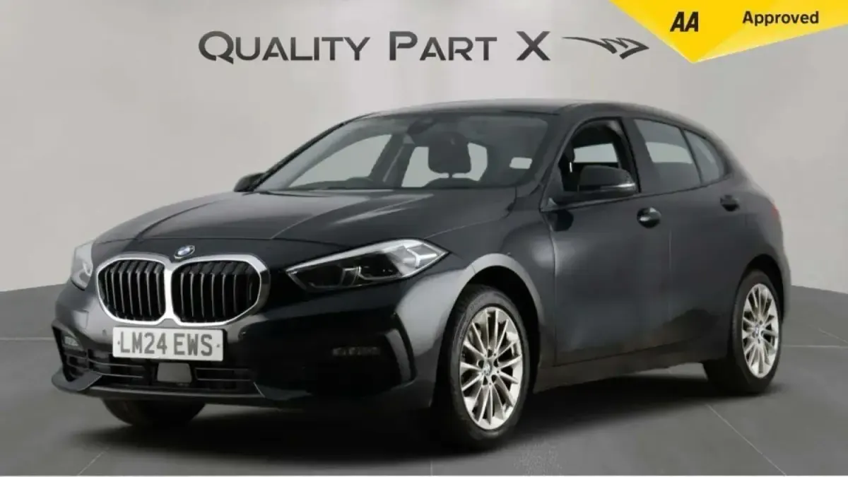 Używany BMW 118 2024 Czarny Hatchback