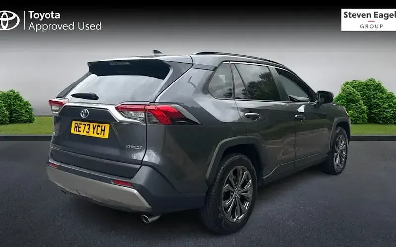 Used Toyota RAV4 Design 218 HP (160 kW) 2025 SUV