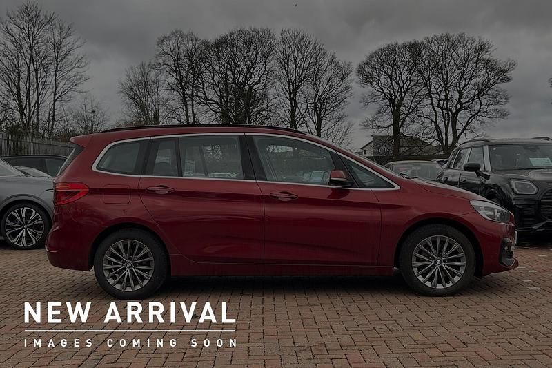 Used BMW 218 Gran Tourer Luxury Line 138 HP (101 kW) 2019 Red MPV