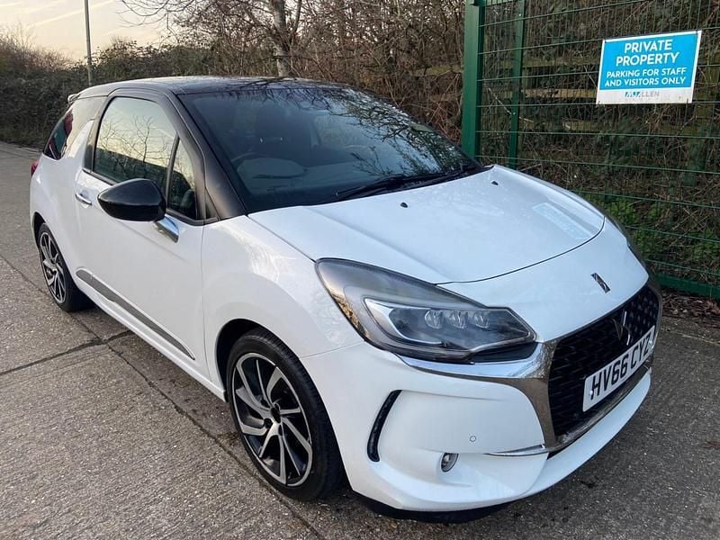 Used DS Automobiles DS3 Prestige 2016 White Hatchback