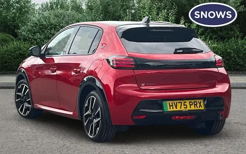 Used Peugeot e-208 GT 100 kW (136 HP) 2025 Elixir red Hatchback