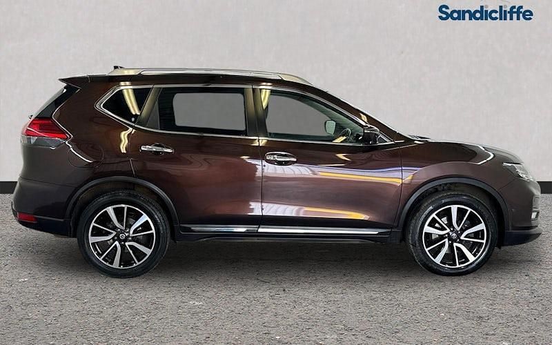Used Nissan X-Trail Tekna 150 HP (110 kW) 2019 Beige SUV