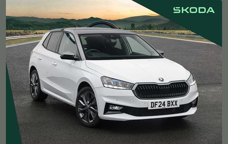Used Skoda Fabia Colour Edition 113 HP (83 kW) 2024 Moon white metallic graphite grey metallic Hatchback
