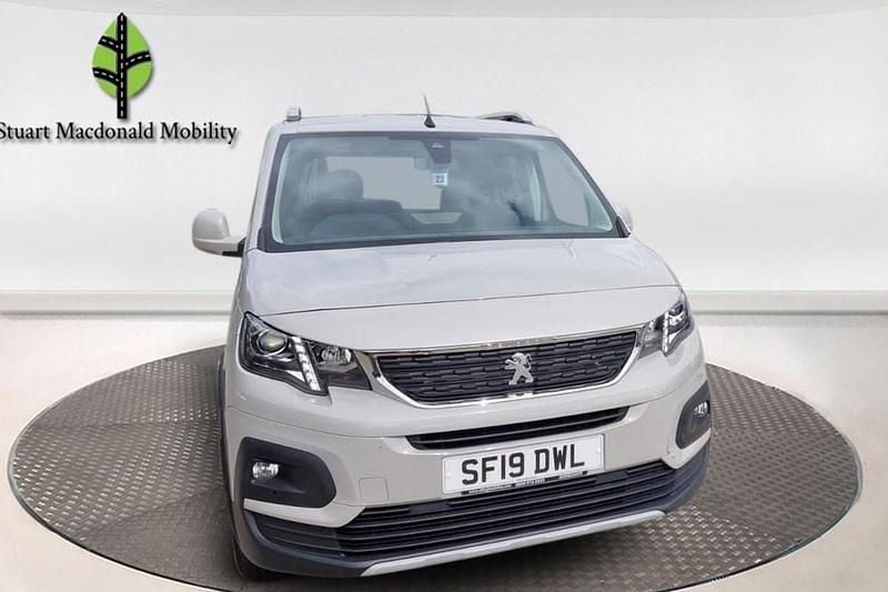 Used Peugeot Rifter Allure 2019 Beige MPV