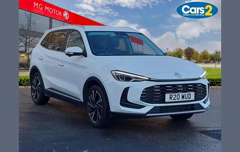 Used Mitsubishi Eclipse Cross 161 HP (118 kW) 2019 Red SUV