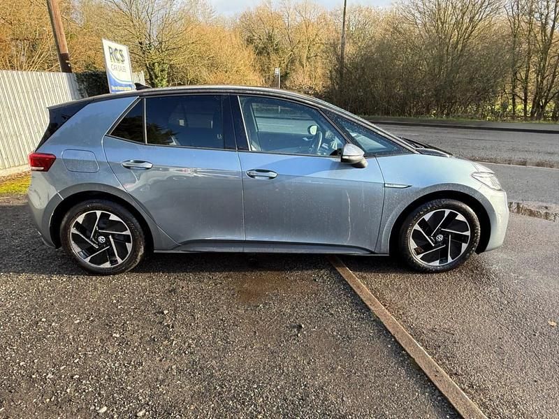 Used VW ID.3 Pro Performance 150 kW (204 HP) 2021 Blue Hatchback