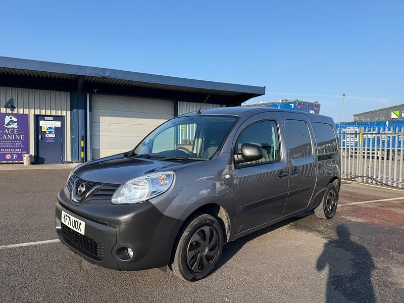 Used Nissan NV250 Acenta 95 HP (69 kW) 2021 Grey Van