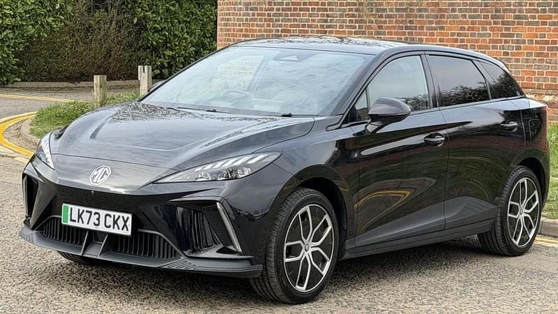 Used MG MG4 EV Trophy 319 kW (435 HP) 2023 Black Hatchback