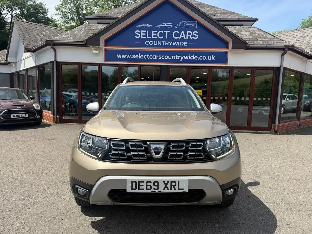 Used Dacia Duster Comfort 130 HP (95 kW) 2019 Beige SUV