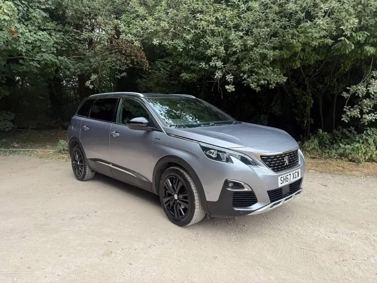 Used Peugeot 5008 GT-line 2017 Grey Hatchback