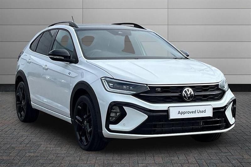 Pure white with black roof New 2025 VW Taigo Black Edition SUV | £28,995 (Super price) - Image 1/4