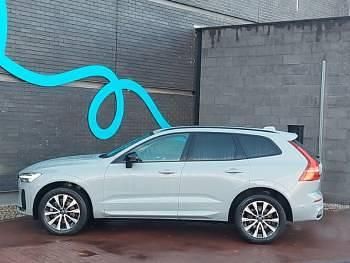 Usado Volvo XC60 Plus 250 HP (183 kW) 2024 Cinzento SUV