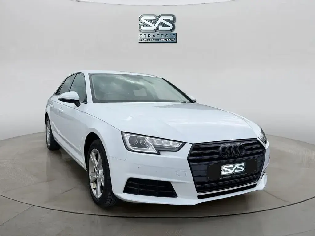 Used Audi A4 Sport 150 HP (110 kW) 2016 White Sedan