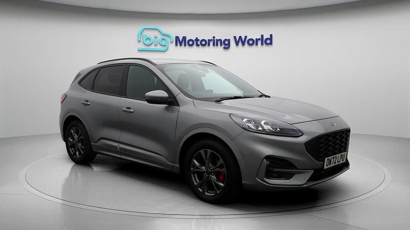 Used 2023 Ford Kuga ST-Line SUV | £21,300 (Good price) - Image 1/4