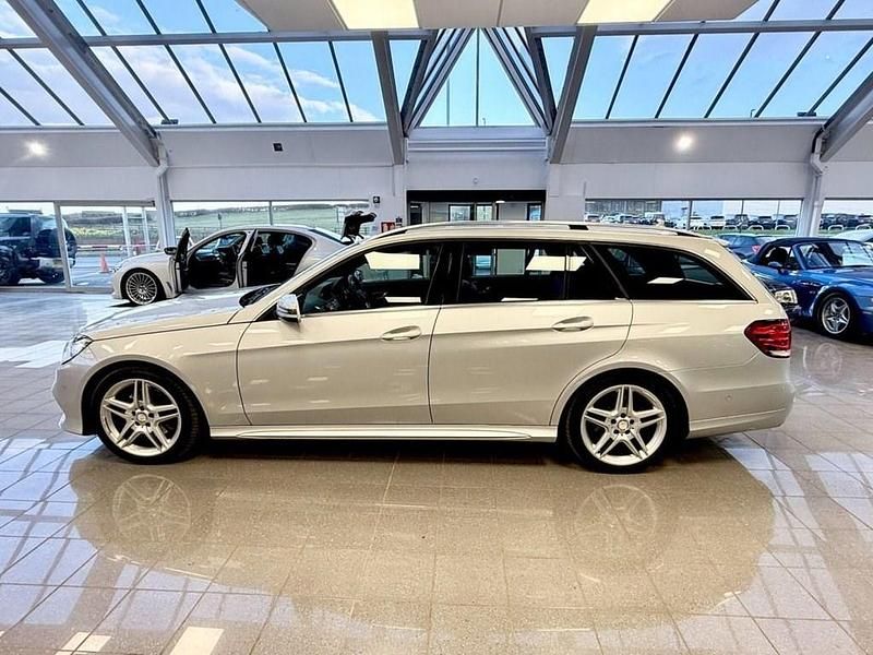 Begagnad Mercedes E220 AMG 170 HK (125 kW) 2013 Silver Kombi