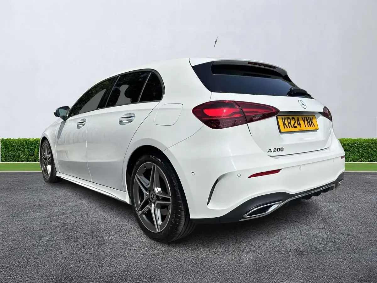 Used Mercedes A200 Executive 163 HP (119 kW) 2024 White Hatchback