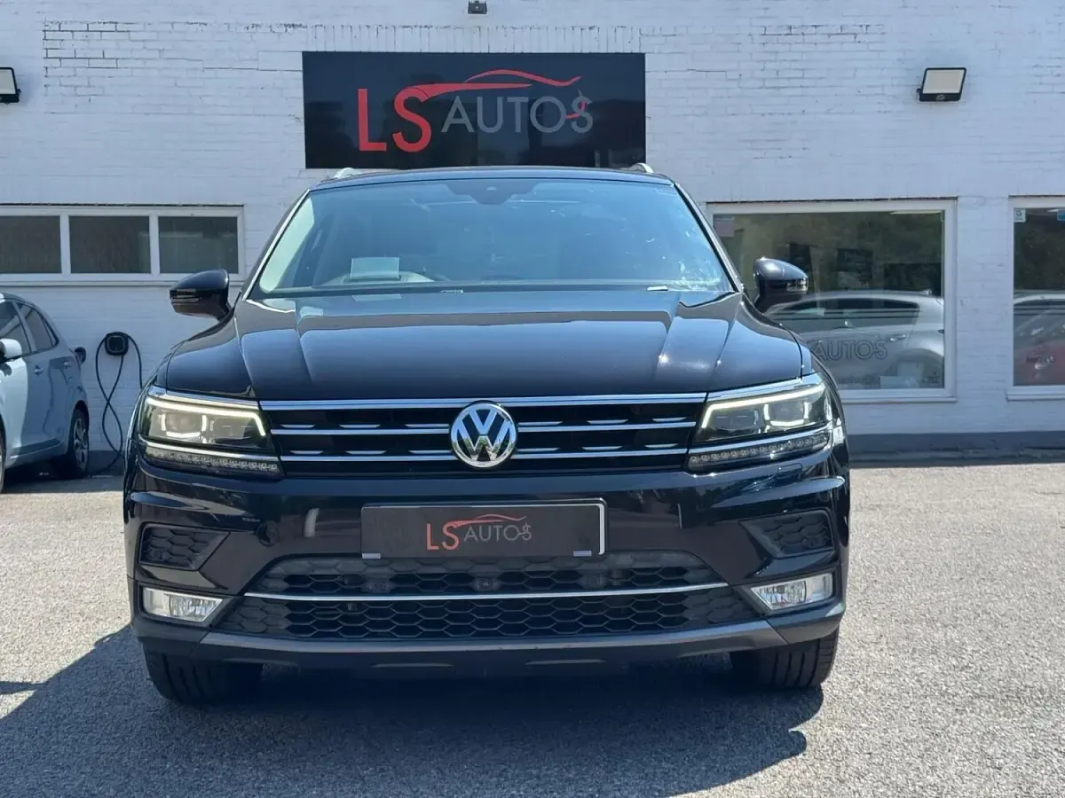 Used VW Tiguan SEL 190 HP (139 kW) 2016 Black SUV