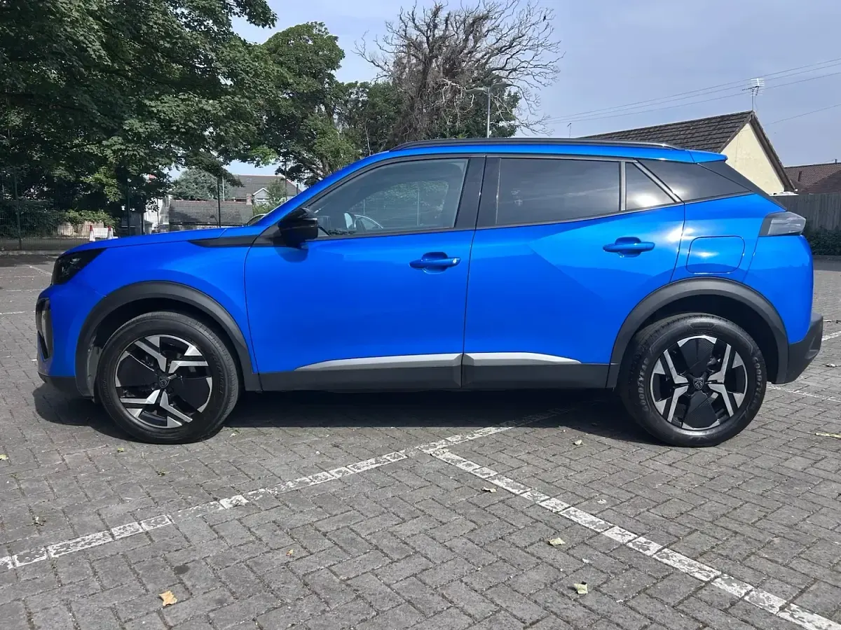 Used Peugeot 2008 Allure 130 HP (95 kW) 2024 Blue SUV